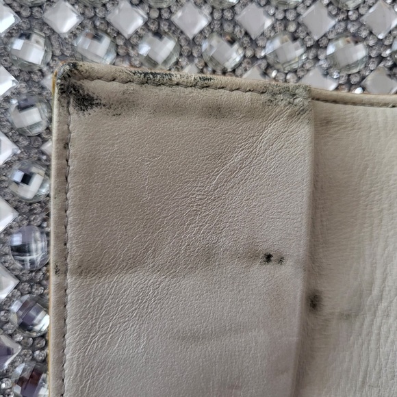 Chanel Key Holder🎀, Fold Wallet 🛍️, RARE & 💯 AUTHENTIC. Vintage Chanel - Picture 5 of 9